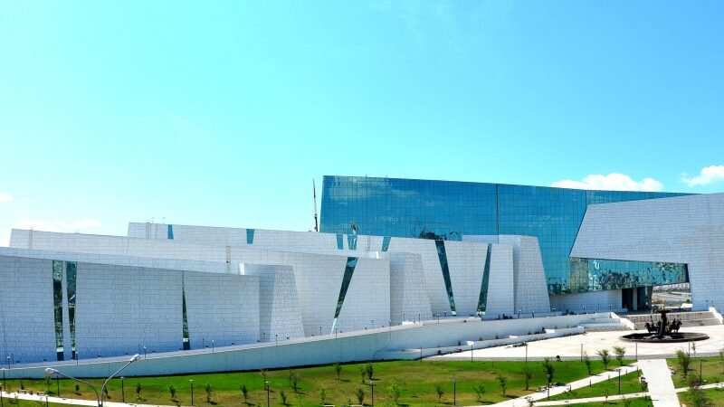 Еуразия жүрегінде