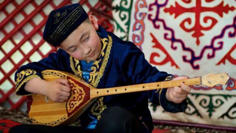 Домбыра дастан (3 бөлім)