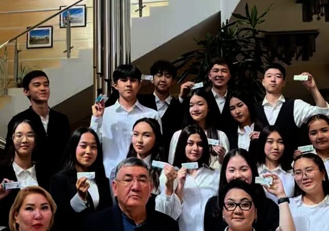 Тұңғыш Президенттің тарихи-мәдени орталығында 1 қыркүйек — Білім күніне орай өткізілген «Менің Отаным — Қазақстан» атты тәрбие сағатына