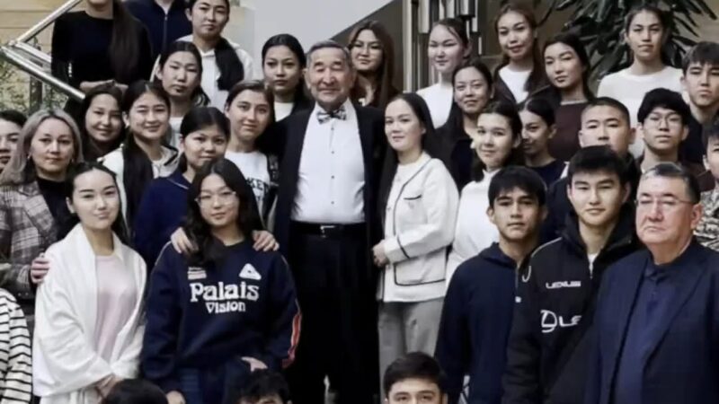 Орталықта «Теміртау қаласына 80 жыл» айдары бойынша «Өнегелі өмір жолы» атты ардагер-металлург Ордабаев Бірлікбай Кемалұлымен кездесу өтті